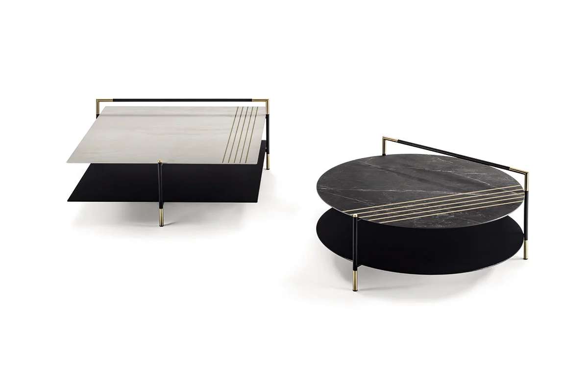 Square and round coffee tables in marble and dark metal